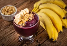 Shake de Açaí com Banana e Granola